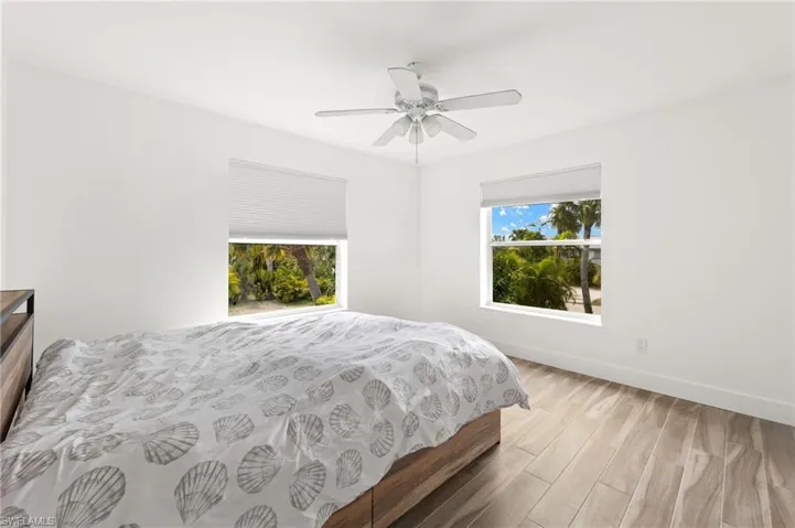 838-840 Rabbit Rd, Sanibel Fl 33957