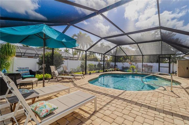 Paver deck