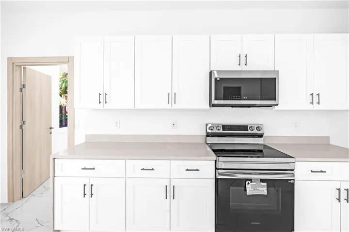 718 Robert Ave, Lehigh Acres, Florida 33936