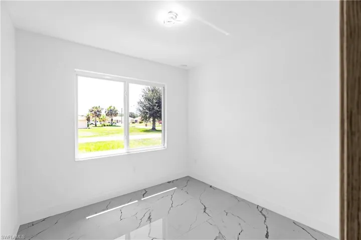 718 Robert Ave, Lehigh Acres, Florida 33936