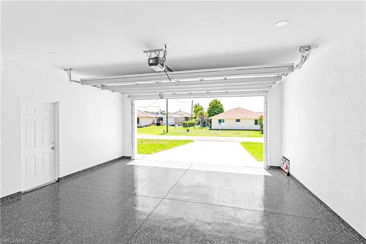 718 Robert Ave, Lehigh Acres, Florida 33936