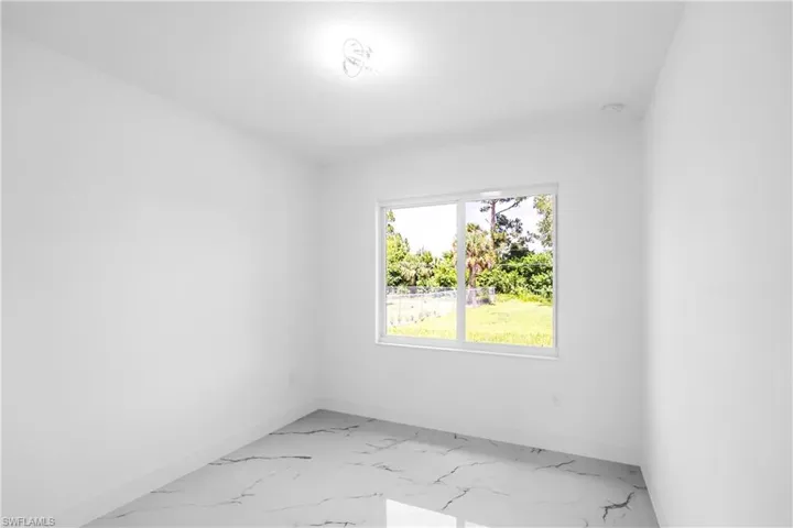 718 Robert Ave, Lehigh Acres, Florida 33936