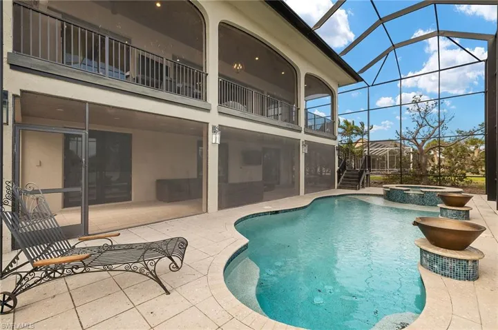 Back Exterior/Pool