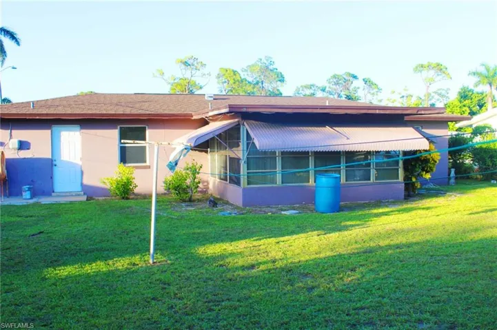 10  Broadway  CIR, Fort Myers, FL 33901