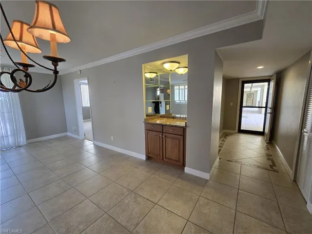 Foyer and Dining Bar
