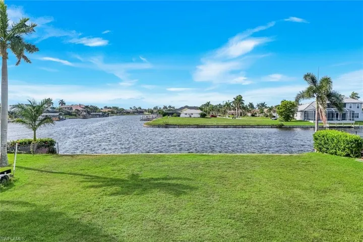2834 Sw 30th St, Cape Coral, Florida 33914