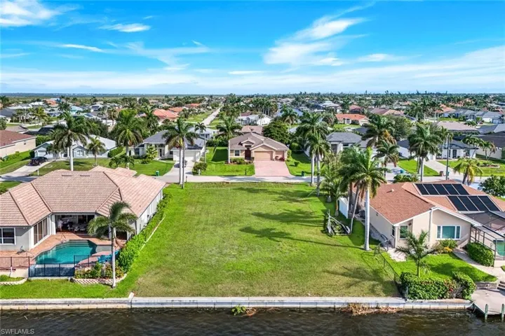 2834 Sw 30th St, Cape Coral, Florida 33914