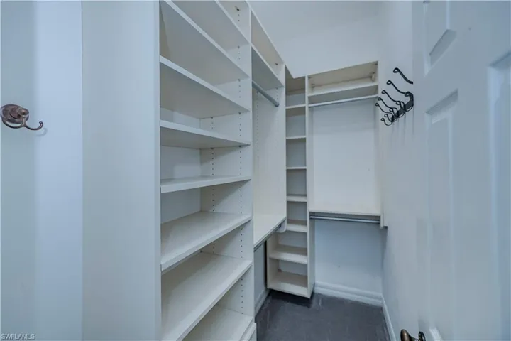 Guest bedroom custom closet