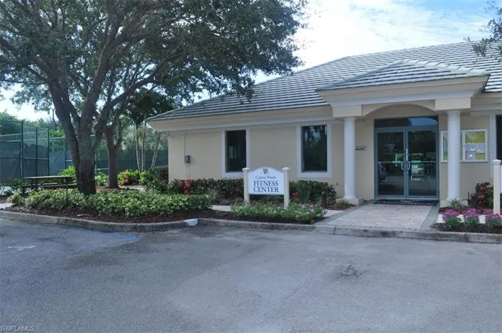 2730 Cypress Trace Cir # 2820, Naples, Florida 34119
