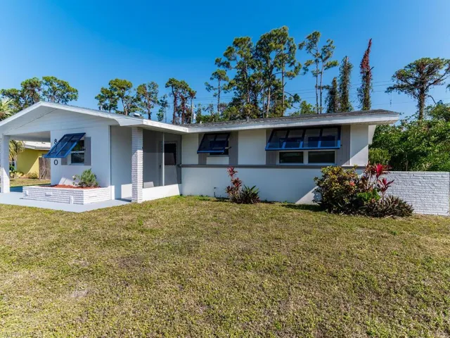 Ranch-style house