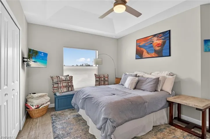 Guest Bedroom #1