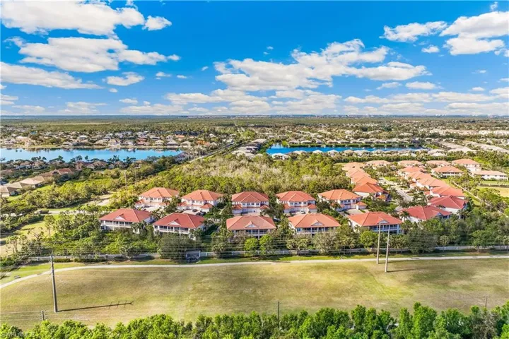 17495  Old Harmony  DR, Fort Myers, FL 33908