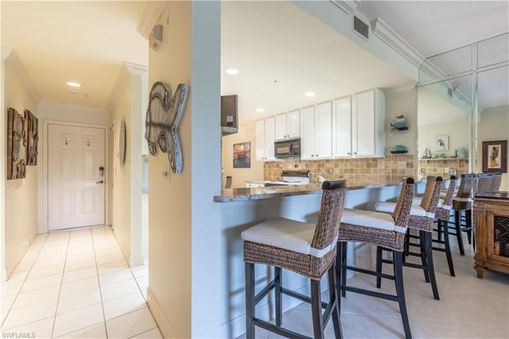 3538 Haldeman Creek DR # 113, NAPLES FL 34112
