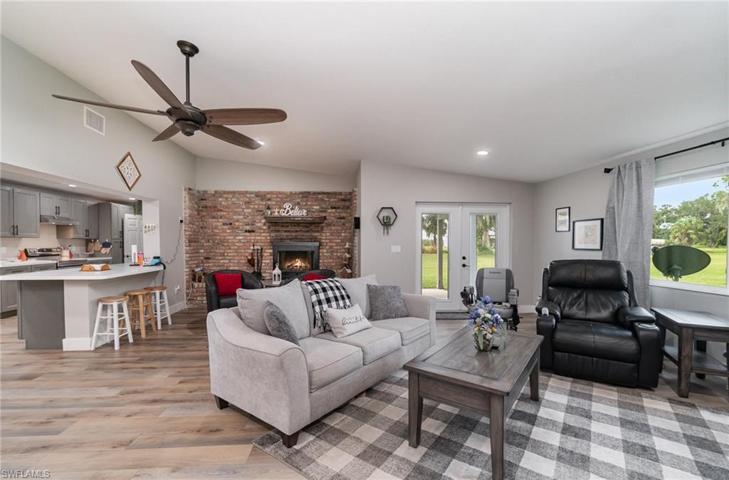 1701 SE Townsend AVE, ARCADIA FL 34266