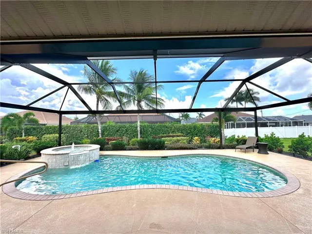 4106  Oasis  BLVD, Cape Coral, FL 33914