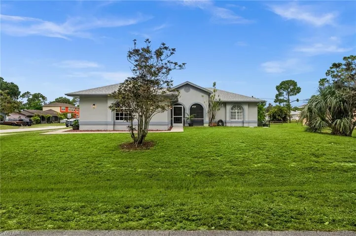 17448 Arizona Rd, Fort Myers, Florida 33967