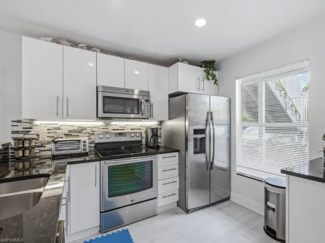 1901  Courtyard  WAY, Naples, FL 34112