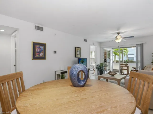 1901  Courtyard  WAY, Naples, FL 34112