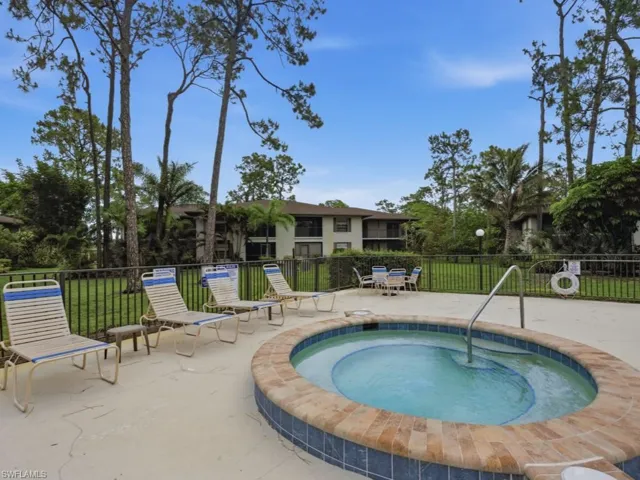 1901  Courtyard  WAY, Naples, FL 34112