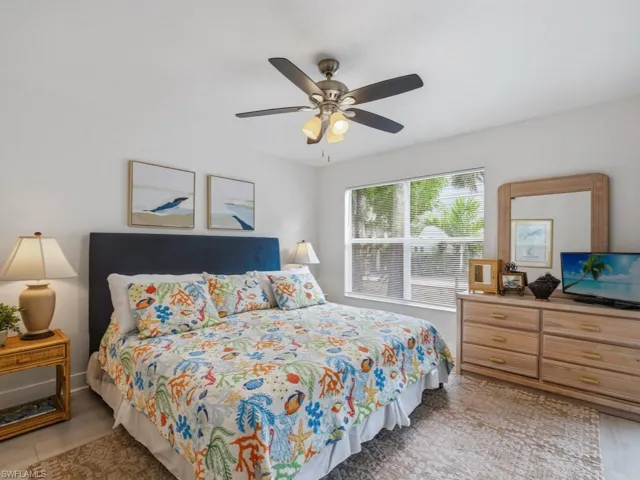 1901  Courtyard  WAY, Naples, FL 34112