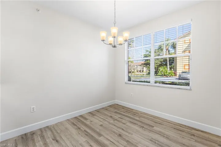 7915  Preserve  CIR, Naples, FL 34119