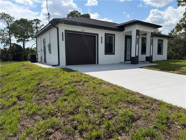 1505 Plumosa Ave, Lehigh Acres, Florida 33972