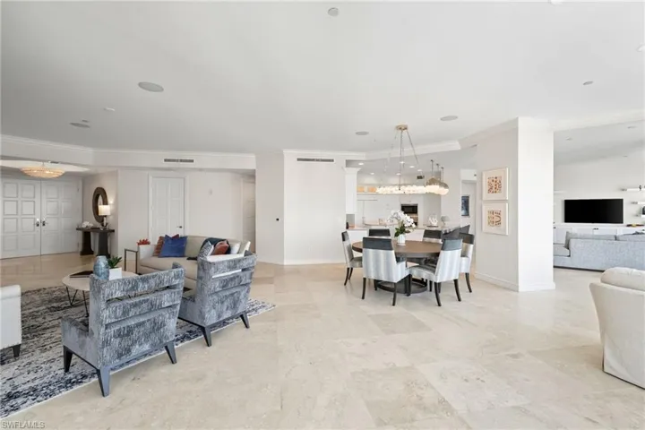 4151  Gulf Shore N BLVD, Naples, FL 34103