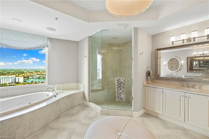 4151  Gulf Shore N BLVD, Naples, FL 34103