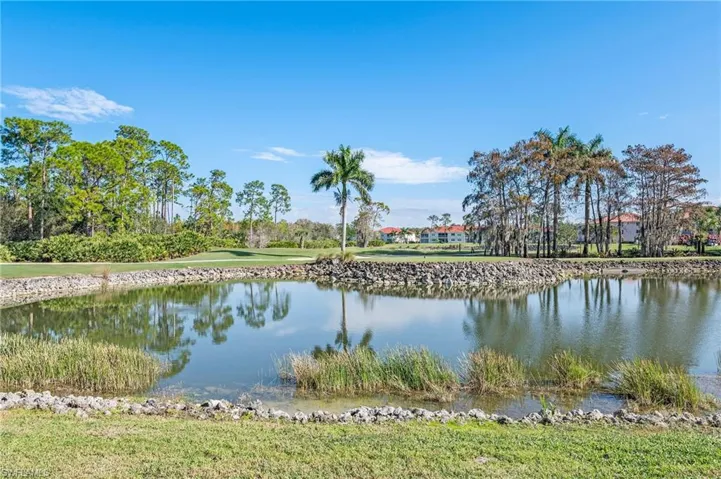 7065  Dennis  CIR, Naples, FL 34104