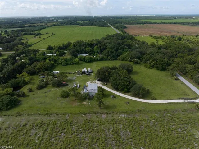 Drone / aerial view featuring a rural view