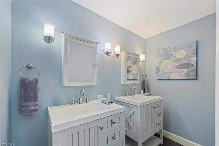 856 104th Ave N, Naples, Florida 34108