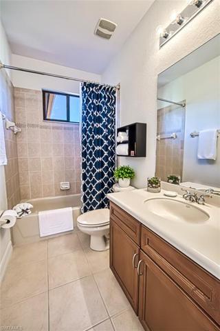 8832 Tropical CT, FORT MYERS FL 33908