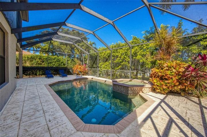 8832 Tropical CT, FORT MYERS FL 33908