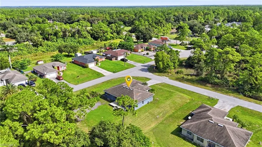 2017 Olsen Ln, Lehigh Acres, Florida 33972