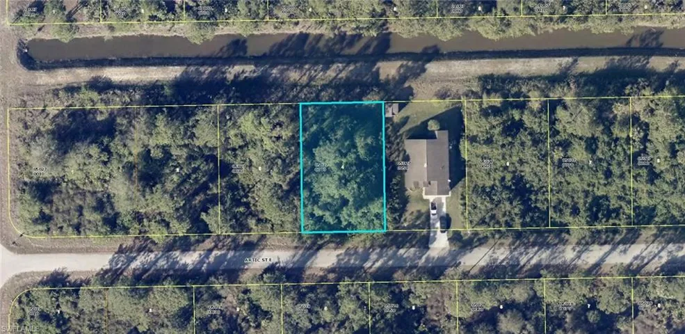1111 Artic St E, Lehigh Acres, Florida 33974