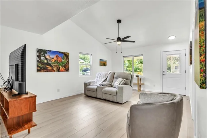 537 Capitol St, North Fort Myers, Florida 33903