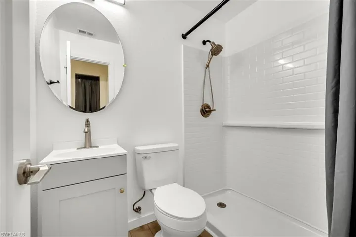 537 Capitol St, North Fort Myers, Florida 33903
