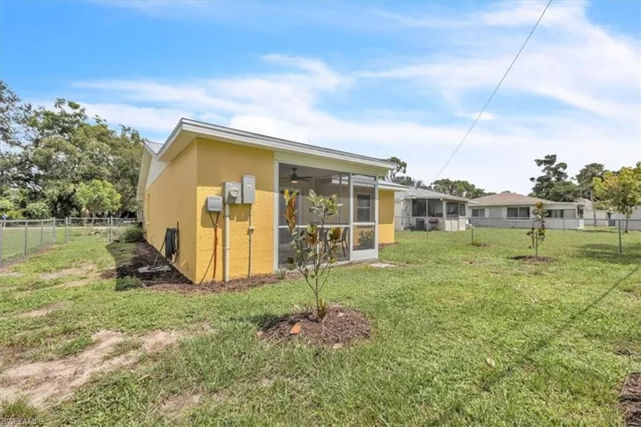 537 Capitol St, North Fort Myers, Florida 33903
