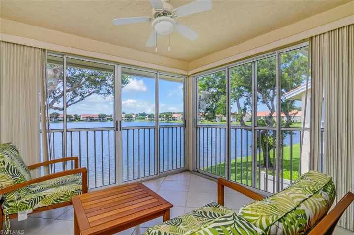 7754 Emerald Cir T202, Naples, Florida 34109