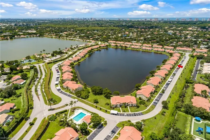 7754 Emerald Cir T202, Naples, Florida 34109