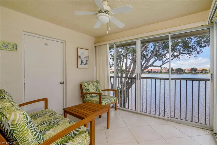 7754 Emerald Cir T202, Naples, Florida 34109