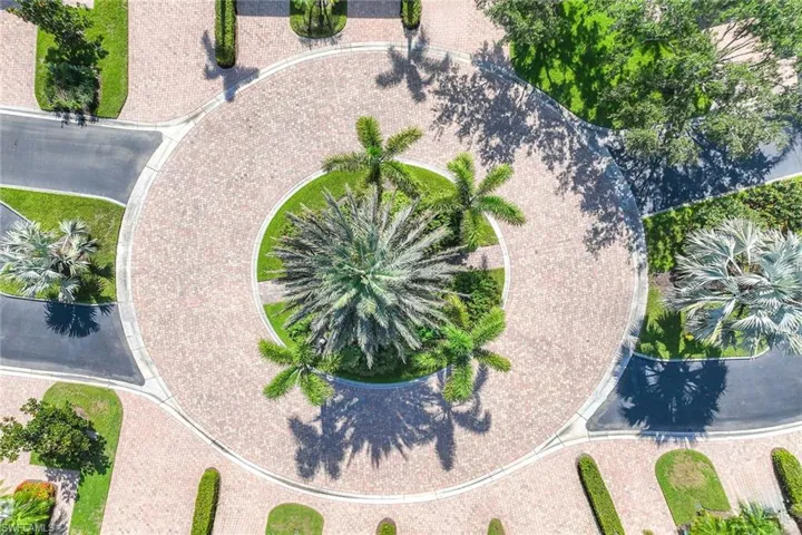 2432  Ravenna  BLVD, Naples, FL 34109