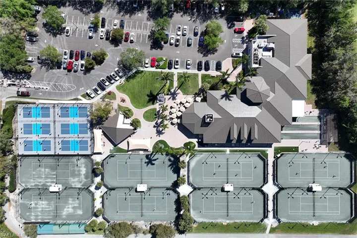 2432  Ravenna  BLVD, Naples, FL 34109