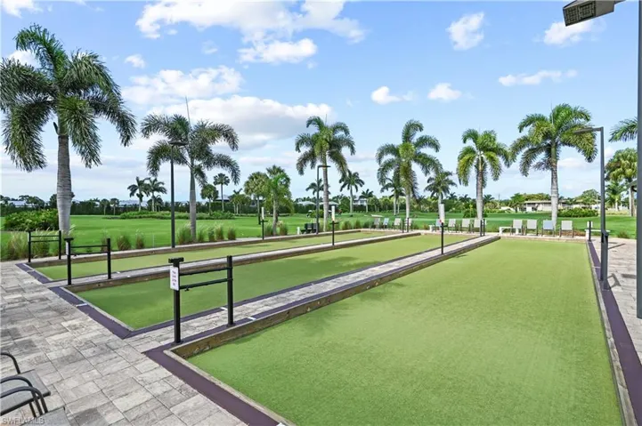 416 Teryl Rd 2363, Naples, Florida 34112