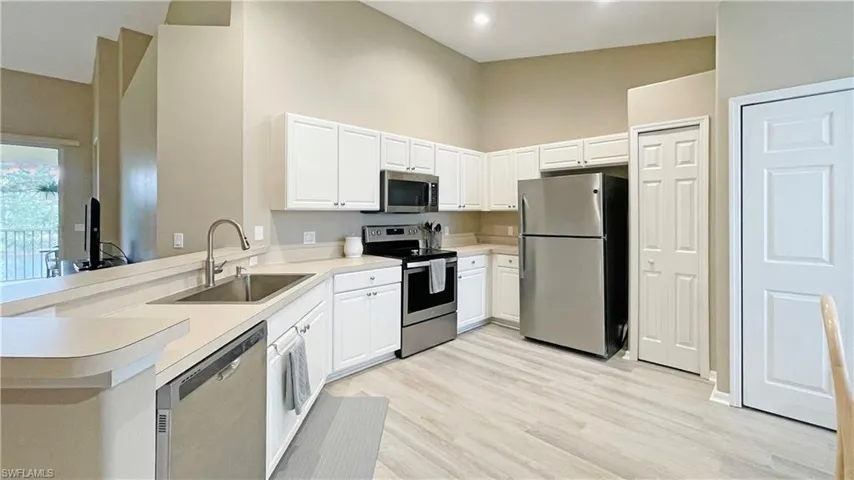 10135  Colonial Country Club  BLVD, Fort Myers, FL 33913