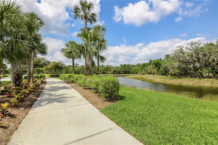 2972  Heritage Pines  DR, Fort Myers, FL 33905