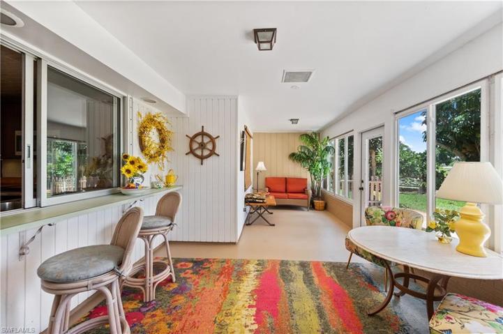 397  Forest Hills  BLVD, NAPLES, FL 34113