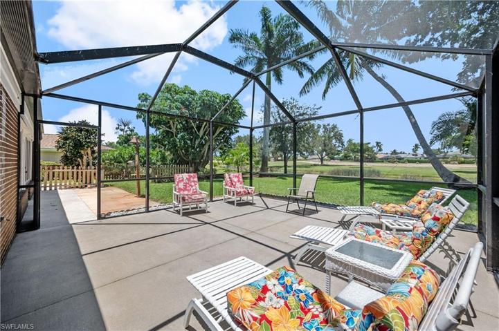 397  Forest Hills  BLVD, NAPLES, FL 34113