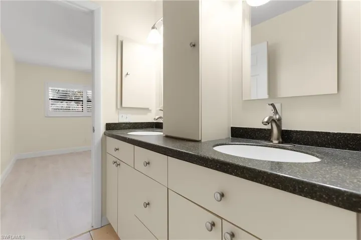 Additional Storage in Neutral Cabintry.