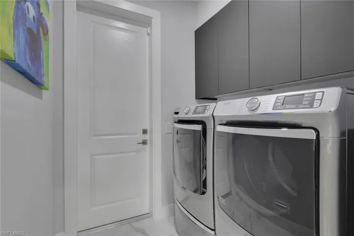 1703 Surfside Blvd, Cape Coral, Florida 33991